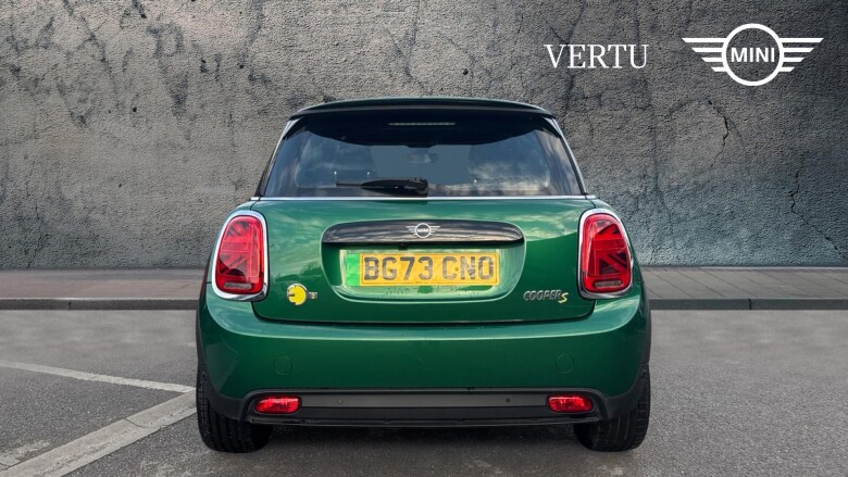 MINI Hatchback 135kW Cooper S Level 2 33kWh 3dr Auto Electric Hatchback